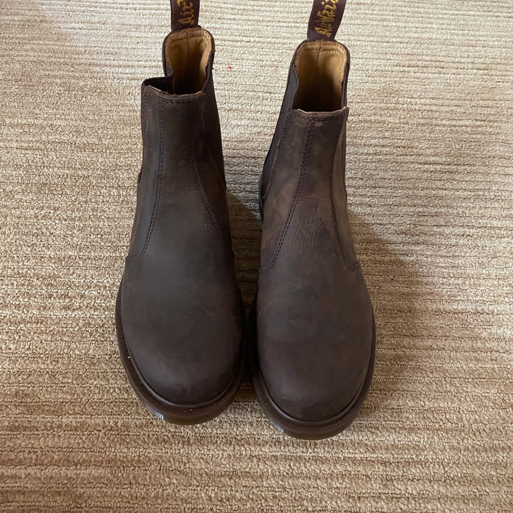 BRAND NEW 2976 CRAZY HORSE LEATHER CHELSEA BOOTS
